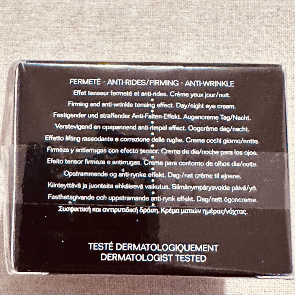 Chanel | Eye Cream | Firming Anti-Wrinkle Eye Cream - Picture 4 of 5
